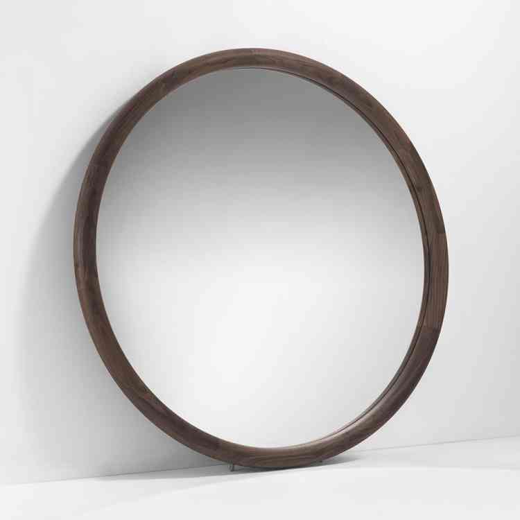 Giove from Poradaat Pure Interiors 