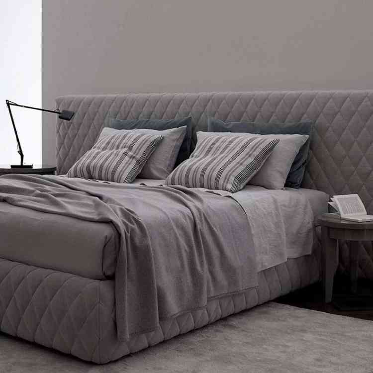 Tuyo Diamond Bed from Meridianiat Pure Interiors 