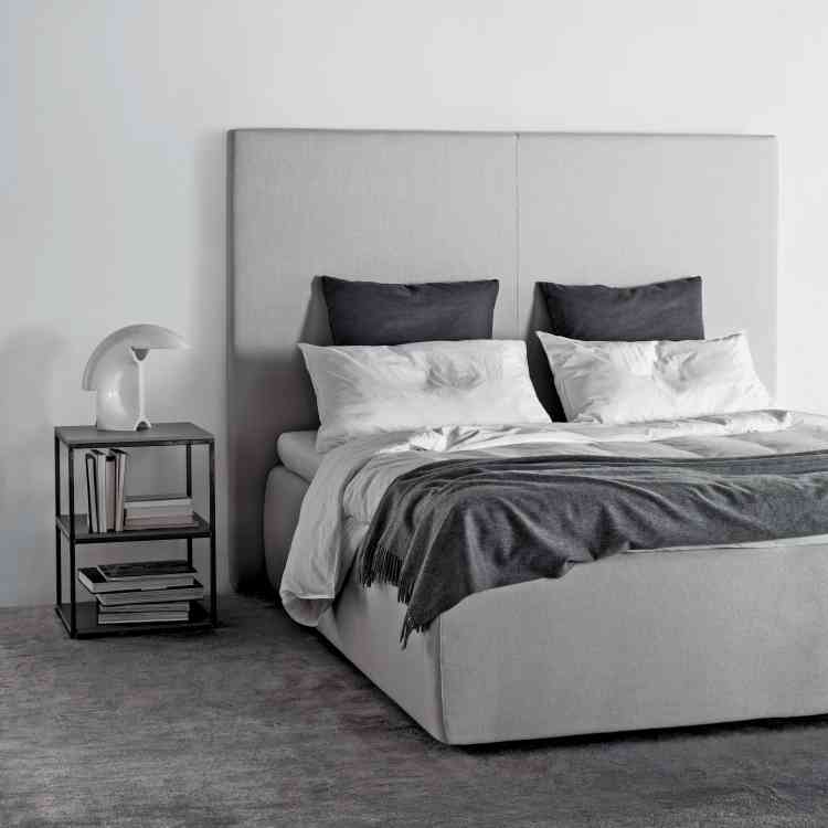 Tuyo Plain Bed from Meridianiat Pure Interiors 