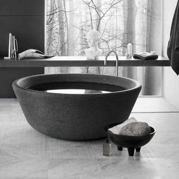 Spa Bathtub by Neutra from Pure Interiors | 