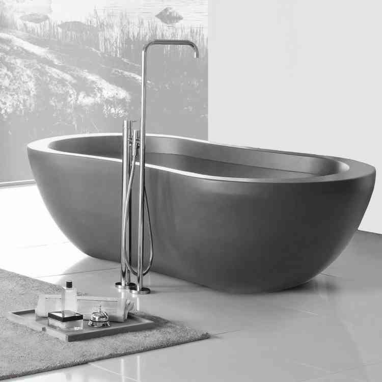 Convivium Bathtub by Neutra from Pure Interiors | 