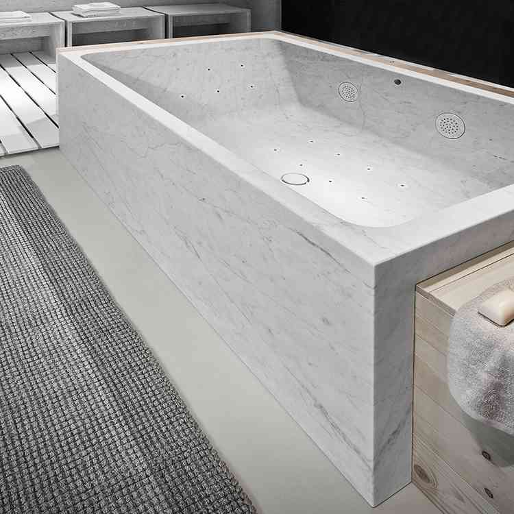Hydrowell Bathtub by Neutra from Pure Interiors | 