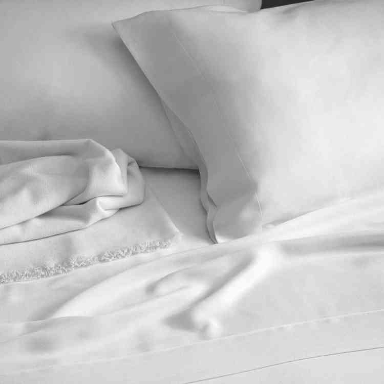Cashmere Bedding by Ivano Redaelli from Pure Interiors | 
