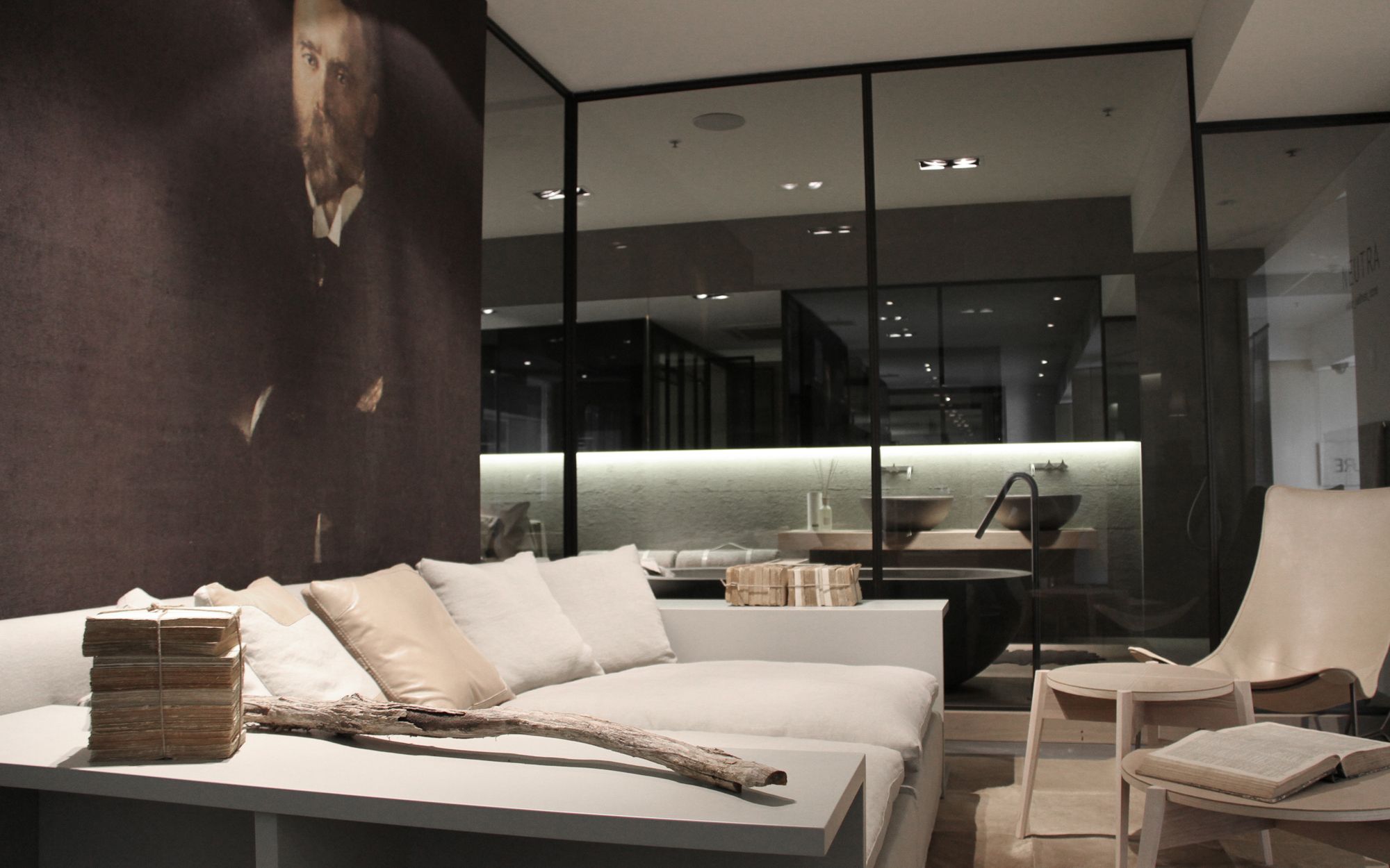 Showroom Pure Interiors by Pure Interiors
